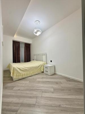 Bakı, yeni tikili 3 otaqlı, satılır, 83 m²  , Nəsimi rayonu, 5-ci mikrorayon