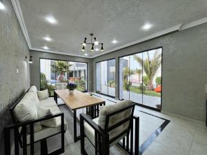 Bakı, həyət evi 5 otaqlı, satılır, 300 m² , 7 sot , Xəzər rayonu, Mərdəkan