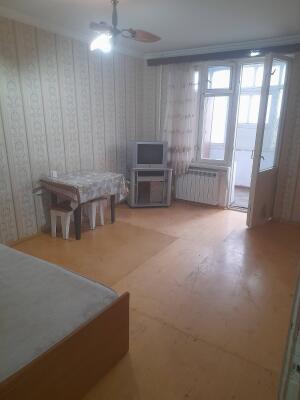 Bakı, köhnə tikili 1 otaqlı, satılır, 38 m²  , Nizami rayonu, 8-ci kilometr