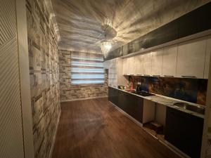 Xırdalan, yeni tikili 2 otaqlı, satılır, 70 m²  
