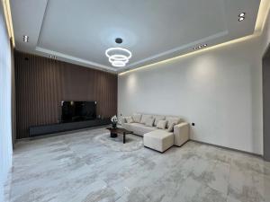 Bakı, həyət evi 4 otaqlı, satılır, 180 m² , 4 sot , Xəzər rayonu, Mərdəkan