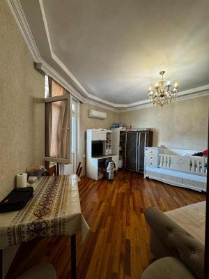 Bakı, köhnə tikili 2 otaqlı, satılır, 35 m²  , Yasamal rayonu
