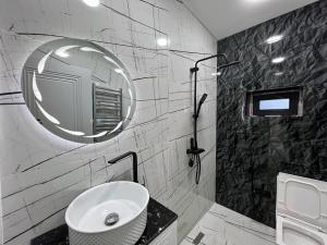 Bakı, həyət evi 4 otaqlı, satılır, 200 m² , 2.5 sot , Xəzər rayonu, Mərdəkan