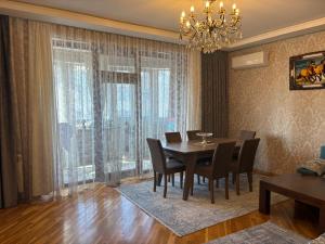 Bakı, köhnə tikili 3 otaqlı, satılır, 105 m²  , Yasamal rayonu, Yasamal qəs.