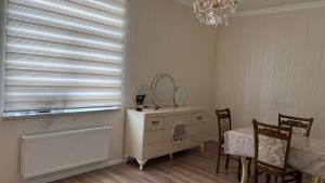 Bakı, yeni tikili 3 otaqlı, kirayə, 110 m²  , Yasamal rayonu, Yeni Yasamal qəs.