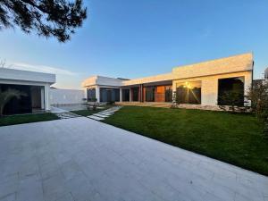 Bakı, həyət evi 5 otaqlı, satılır, 250 m² , 7.2 sot , Xəzər rayonu, Mərdəkan