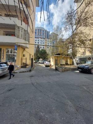 Bakı, yeni tikili 4 otaqlı, satılır, 188 m²  , Yasamal rayonu, Yasamal qəs.