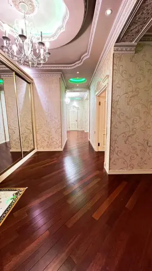4 otaqlı yeni tikili, satılır, 168 m², Bakı, Nizami rayonu, 8-ci kilometr