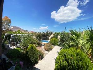 Bakı, həyət evi 3 otaqlı, satılır, 120 m² , 4 sot , Xəzər rayonu, Mərdəkan