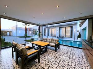 Bakı, həyət evi 5 otaqlı, satılır, 250 m² , 6 sot , Xəzər rayonu, Mərdəkan