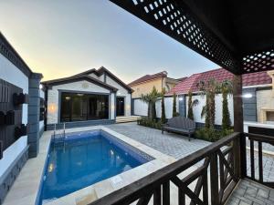 Bakı, həyət evi 4 otaqlı, satılır, 140 m² , 3 sot , Xəzər rayonu, Şüvəlan