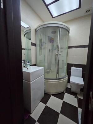 Bakı, yeni tikili 3 otaqlı, satılır, 136 m²  , Nəsimi rayonu