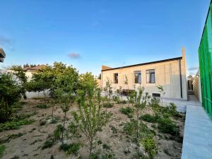 Bakı, həyət evi 4 otaqlı, satılır, 300 m² , 9 sot , Xəzər rayonu, Mərdəkan