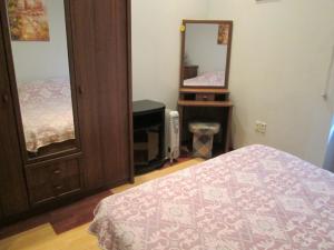 Bakı, köhnə tikili 2 otaqlı, kirayə, 65 m²  , Səbail rayonu