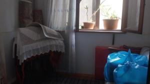 Bakı, köhnə tikili 2 otaqlı, satılır, 60 m²  , Binəqədi rayonu, 8-ci mikrorayon