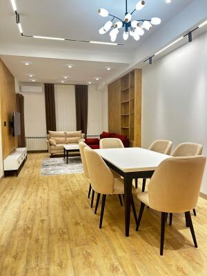 Bakı, yeni tikili 2 otaqlı, kirayə, 80 m²  , Yasamal rayonu, Yasamal qəs.