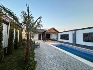 Bakı, həyət evi 4 otaqlı, satılır, 140 m² , 3 sot , Xəzər rayonu, Şüvəlan