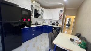 Bakı, yeni tikili 2 otaqlı, satılır, 100 m²  , Yasamal rayonu, Yasamal qəs.