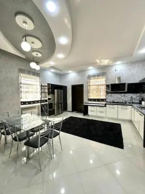 Bakı, bağ/həyət evi 6 otaqlı, satılır, 400 m² , 36 sot , Səbail rayonu, Badamdar qəs.