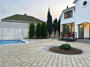 Bakı, bağ/həyət evi 5 otaqlı, satılır, 350 m² , 12 sot , Xəzər rayonu, Şüvəlan