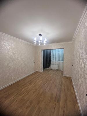 Bakı, köhnə tikili 3 otaqlı, satılır, 65 m²  , Binəqədi rayonu, 9-cu mikrorayon
