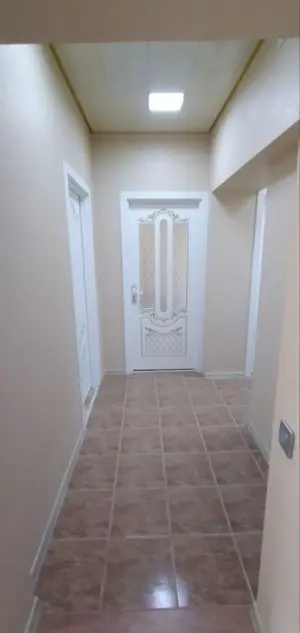 3 otaqlı köhnə tikili, satılır, 75 m², Bakı, Binəqədi rayonu, 7-ci mikrorayon