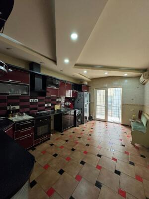 Bakı, yeni tikili 4 otaqlı, satılır, 180 m²  , Xətai rayonu