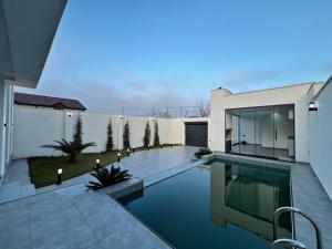 Bakı, həyət evi 4 otaqlı, satılır, 160 m² , 4 sot , Xəzər rayonu, Mərdəkan