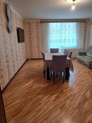 Bakı, köhnə tikili 3 otaqlı, satılır, 87 m²  , Binəqədi rayonu, Sulutəpə qəs.