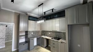 Bakı, yeni tikili 3 otaqlı, kirayə, 140 m²  , Nərimanov rayonu