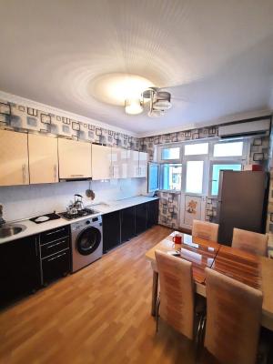 Bakı, köhnə tikili 2 otaqlı, satılır, 60 m²  , Xətai rayonu, H.Aslanov qəs.