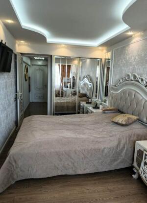 Bakı, köhnə tikili 3 otaqlı, satılır, 80 m²  , Yasamal rayonu