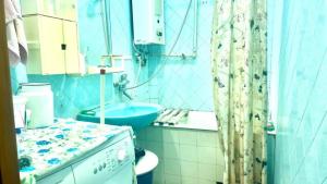 Bakı, köhnə tikili 2 otaqlı, satılır, 75 m²  , Yasamal rayonu, Yasamal qəs.