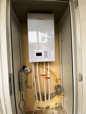 Bakı, köhnə tikili 2 otaqlı, satılır, 44 m²  , Nizami rayonu, 8-ci kilometr