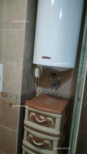 Bakı, köhnə tikili 2 otaqlı, satılır, 55 m²  , Binəqədi rayonu, 6-cı mikrorayon