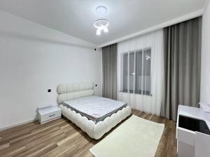 Bakı, həyət evi 4 otaqlı, satılır, 150 m² , 4 sot , Xəzər rayonu, Mərdəkan