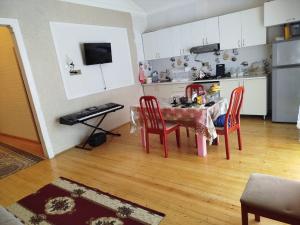 Xırdalan, yeni tikili 2 otaqlı, satılır, 55 m²  