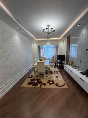 Bakı, köhnə tikili 4 otaqlı, satılır, 100 m²  , Yasamal rayonu, Yeni Yasamal qəs.
