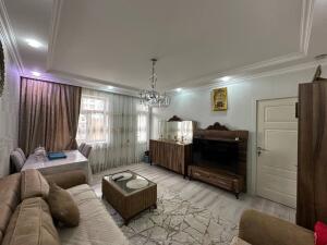 Bakı, köhnə tikili 4 otaqlı, satılır, 110 m²  , Nizami rayonu, 8-ci kilometr