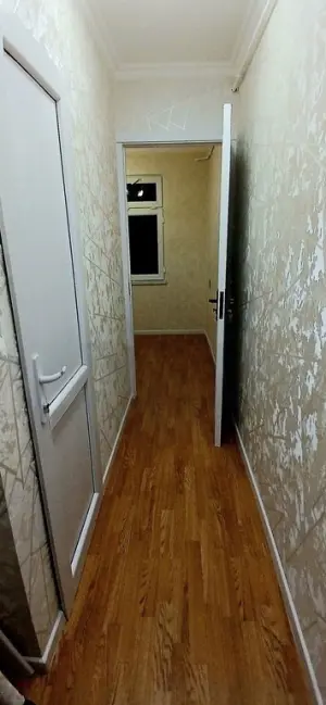 1 комната старое здание, продажа, 32 m², Бакы, Низами рајону, 8-ҹи километр