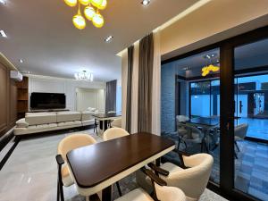 Bakı, həyət evi 4 otaqlı, satılır, 160 m² , 3.5 sot , Xəzər rayonu, Şüvəlan
