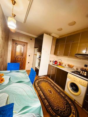 Bakı, yeni tikili 3 otaqlı, satılır, 140 m²  , Nizami rayonu