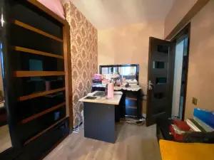 Bakı, köhnə tikili 3 otaqlı, satılır, 85 m²  , Nizami rayonu, 8-ci kilometr