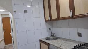 1 комната новостройка, арендовать, 30 m², Бакы, Јасамал рајону, Јасамал гәс.