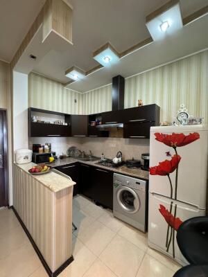 Bakı, yeni tikili 2 otaqlı, satılır, 72 m²  , Yasamal rayonu