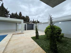 Bakı, həyət evi 4 otaqlı, satılır, 140 m² , 2.5 sot , Xəzər rayonu, Mərdəkan