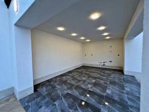 Bakı, bağ/həyət evi 4 otaqlı, satılır , 4.6 sot , Xəzər rayonu, Şüvəlan