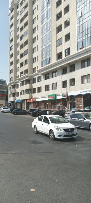 Bakı, ofis 3 otaqlı, kirayə, 80 m²  , Binəqədi rayonu, 8-ci mikrorayon