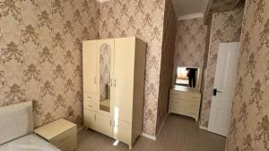 Bakı, yeni tikili 2 otaqlı, kirayə, 85 m²  , Nəsimi rayonu