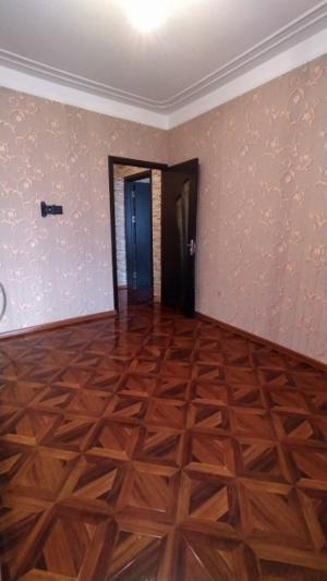 Bakı, köhnə tikili 2 otaqlı, satılır, 63 m²  , Xətai rayonu, Köhnə günəşli qəs.